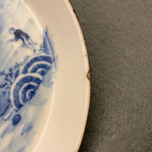 Een Chinese blauw-witte 'Bleu de Hue' schotel met een rivierlandschap voor de Vietnamese markt, 19e eeuw — foto 3