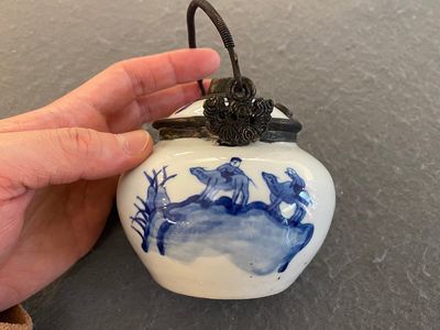 Een Chinese blauw-witte 'Bleu de Hue' waterpijp voor de Vietnamese markt, Thọ 壽 merk, 19e eeuw — foto 4