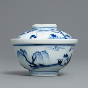 Een Chinese blauw-witte dekselkom, Yongzheng merk en periode — foto 2