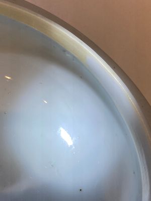 Een Chinese blauw-witte dekselvaas met dames in een tuin, Chenghua merk, Kangxi — foto 24