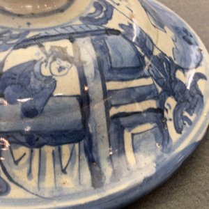 Een Chinese blauw-witte dekselvaas met figuratieve medaillons, Wanli — foto 11
