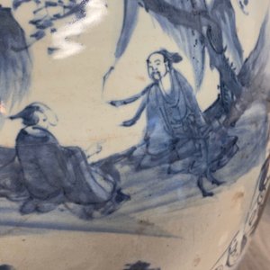 Een Chinese blauw-witte dekselvaas met figuratieve medaillons, Wanli — foto 16