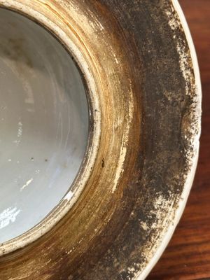 Een Chinese blauw-witte dekselvaas met lotusslingers, Kangxi — foto 8