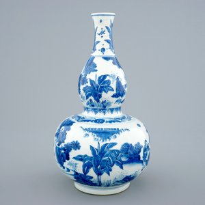 Een Chinese blauw-witte dubbele gourde vaas, Transitie periode, 1620-1683 — foto 3