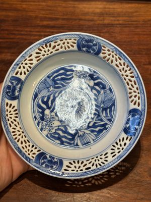Een Chinese blauw-witte dubbelwandige kop en schotel, Kangxi — foto 11