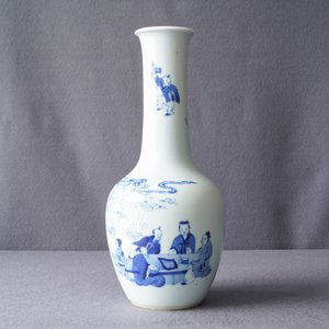 Een Chinese blauw-witte flesvormige vaas met go-spelers, 19/20e eeuw — foto 7