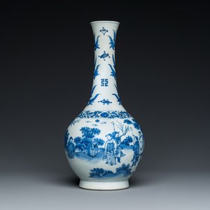 Een Chinese blauw-witte flesvormige vaas, Transitie periode — foto 1