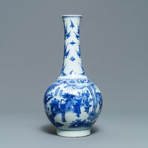 Een Chinese blauw-witte flesvormige vaas, Transitie periode — foto 4