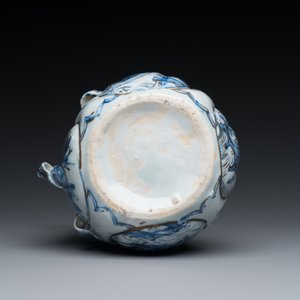 Een Chinese blauw-witte 'granaatappel' kendi met goudophoging, Wanli — foto 9