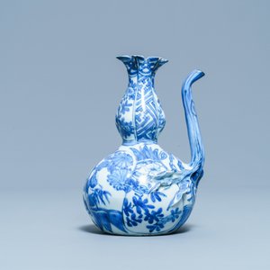 Een Chinese blauw-witte 'granaatappel' kendi, Wanli — foto 4