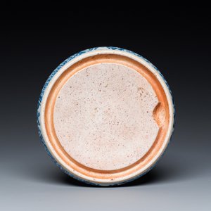 Een Chinese blauw-witte inktsteen, Kangxi — foto 7