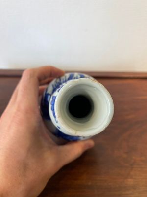 Een Chinese blauw-witte kalebasvaas met een geleerde en twee studenten, Transitie periode — foto 5