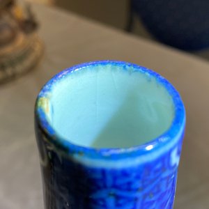Een Chinese blauw-witte kalebasvaas met lotusslingers, Wanli — foto 11