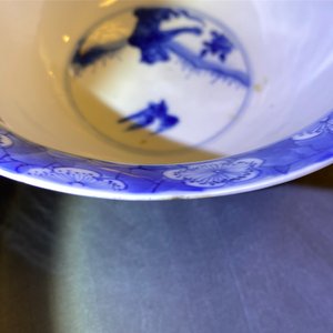 Een Chinese blauw-witte kan en een kom met een tijger, Kangxi merk en periode — foto 17