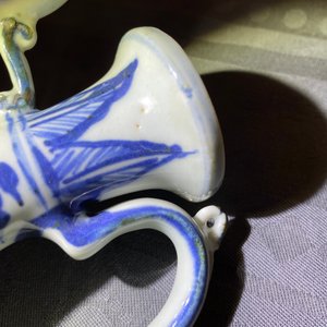 Een Chinese blauw-witte kan met druiventrossen, Ming — foto 13
