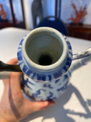 Een Chinese blauw-witte kan met kraanvogels tussen wolken, Chang Ming Fu Gui 長命富貴 merk, Ming — foto 12
