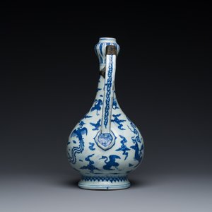 Een Chinese blauw-witte kan met kraanvogels tussen wolken, Chang Ming Fu Gui 長命富貴 merk, Ming — foto 3