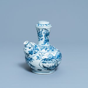 Een Chinese blauw-witte kendi, Wanli — foto 1