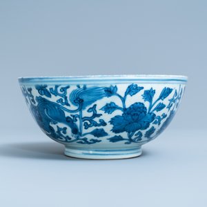 Een Chinese blauw-witte kom met boeddhistische leeuwen, Chenghua merk, Jiajing/Wanli — foto 3