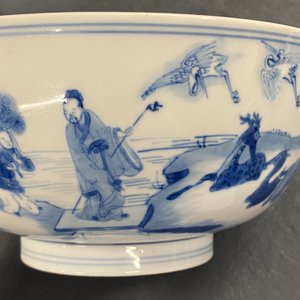 Een Chinese blauw-witte kom met geleerden en hun dienaars, Kangxi merk en periode — foto 14