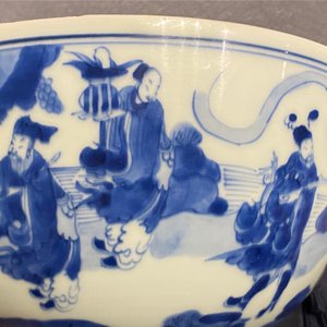 Een Chinese blauw-witte kom met onsterfelijken, Kangxi — foto 29