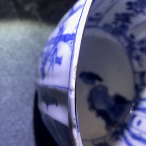 Een Chinese blauw-witte kraakporseleinen kraaienkom, Wanli — foto 16