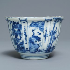 Een Chinese blauw-witte kraakporseleinen kraaienkom, Wanli — foto 2