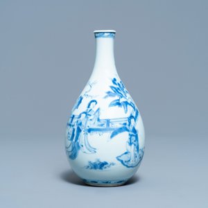 Een Chinese blauw-witte peervormige vaas, Kangxi — foto 2