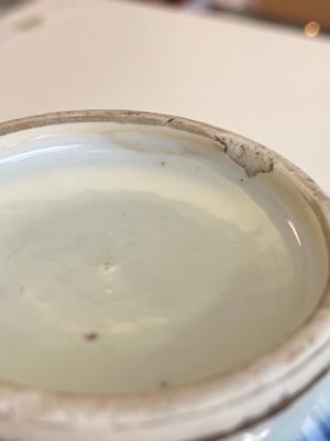Een Chinese blauw-witte peervormige vaas met verhalend decor, Kangxi — foto 14