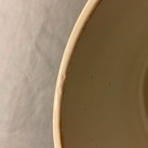 Een Chinese blauw-witte penselenbeker met een fijn landschap, Kangxi — foto 12