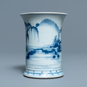 Een Chinese blauw-witte penselenbeker met een fijn landschap, Kangxi — foto 4