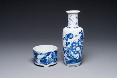 Een Chinese blauw-witte rouleau vaas en een wierookvat op drie poten, Kangxi