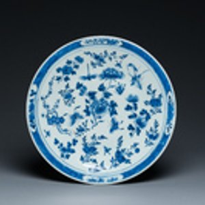 Een Chinese blauw-witte schotel en tien borden, 19e eeuw — foto 2