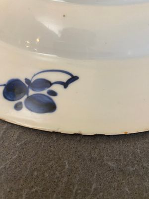 Een Chinese blauw-witte schotel met het wapen van 'Pelgrom' voor de Nederlandse markt, Kangxi — foto 11