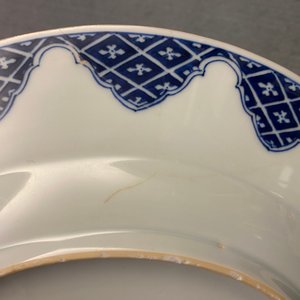 Een Chinese blauw-witte schotel naar Cornelis Pronk, 'De doktersvisite aan de keizer', Qianlong — foto 4