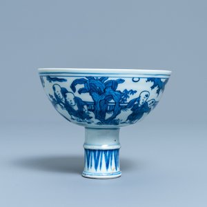 Een Chinese blauw-witte stem cup met spelende jongens, Wanli — foto 5