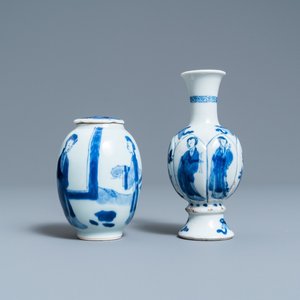 Een Chinese blauw-witte theebus en een flesvormig vaasje, Kangxi — foto 1