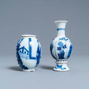 Een Chinese blauw-witte theebus en een flesvormig vaasje, Kangxi — foto 2