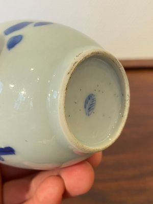 Een Chinese blauw-witte theebus, Kangxi — foto 7