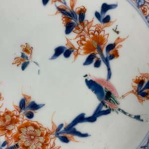 Een Chinese blauw-witte theebus, zes koppen, twee schotels en twee borden, Kangxi/Yongzheng — foto 34