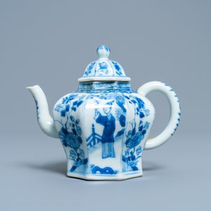 Een Chinese blauw-witte theepot met deksel, Kangxi — foto 2