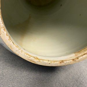 Een Chinese blauw-witte vaas met een landschap, Kangxi — foto 14