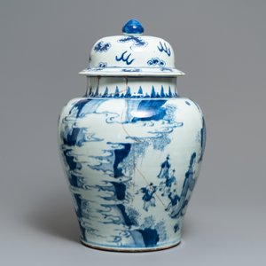 Een Chinese blauw-witte vaas met figuren in een landschap, Kangxi — foto 3