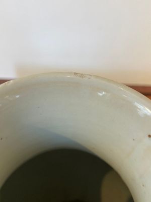 Een Chinese blauw-witte vaas met lotusslingers in Ming-stijl, Qianlong — foto 7