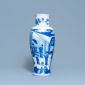Een Chinese blauw-witte vaas met musicerende en dansende dames, Kangxi — foto 4