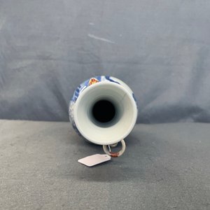 Een Chinese blauw-witte vaas met olifantenoren, Kangxi merk en periode — foto 18