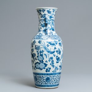 Een Chinese blauw-witte vaas met vogels en bloemen, 19e eeuw — foto 2