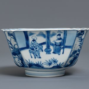 Een Chinese blauw-witte vierkante kom, Chenghua merk, Kangxi — foto 5