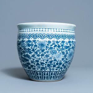 Een Chinese blauw-witte viskom, 19e eeuw — foto 3