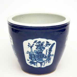 Een Chinese blauw-witte viskom met blauwe fondkleur, 19e eeuw — foto 4